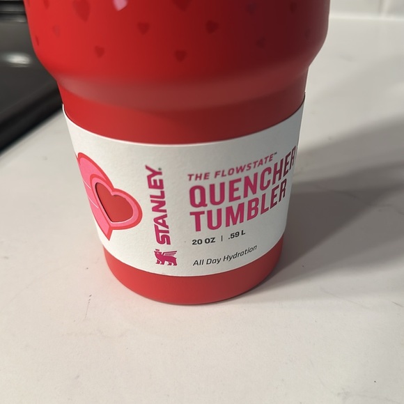 2025 Target Stanley Valentines 20 OZ Tumbler - Ruby Hearts - Picture 5 of 5